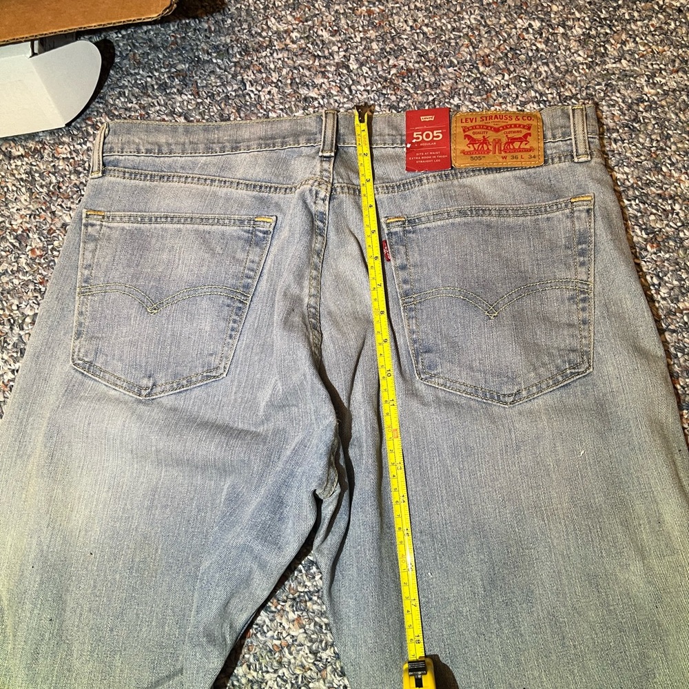 Men’s Levi’s 505 36x34 light wash NWT 2015